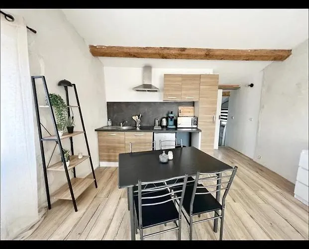 Apartment Paisible Avec Parking